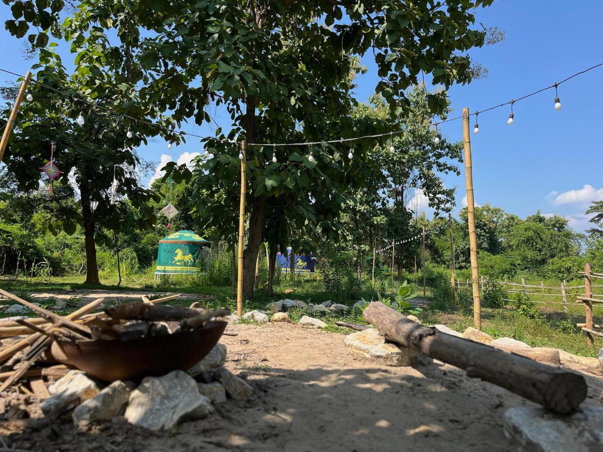 Namkhan Horses Stables Луанг Прабанг Екстериор снимка